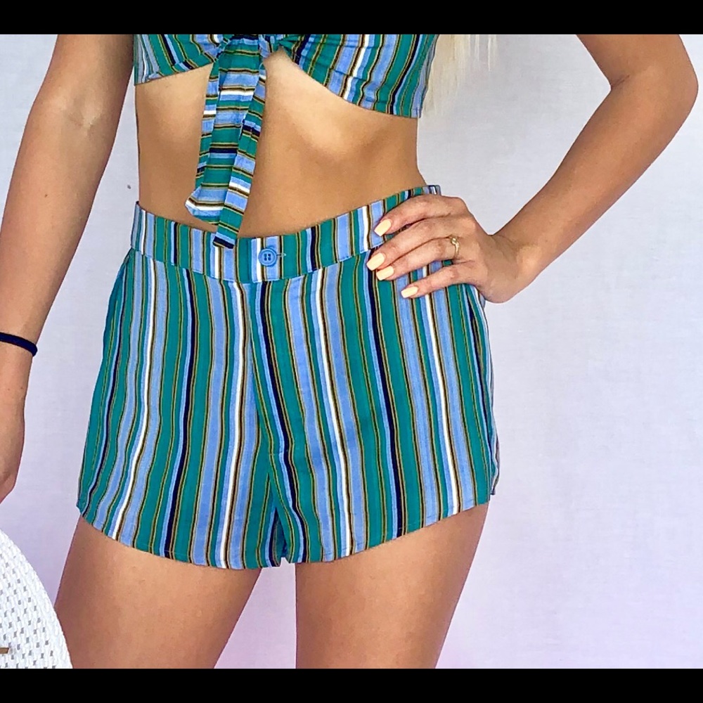 The Stripe Set Shorts